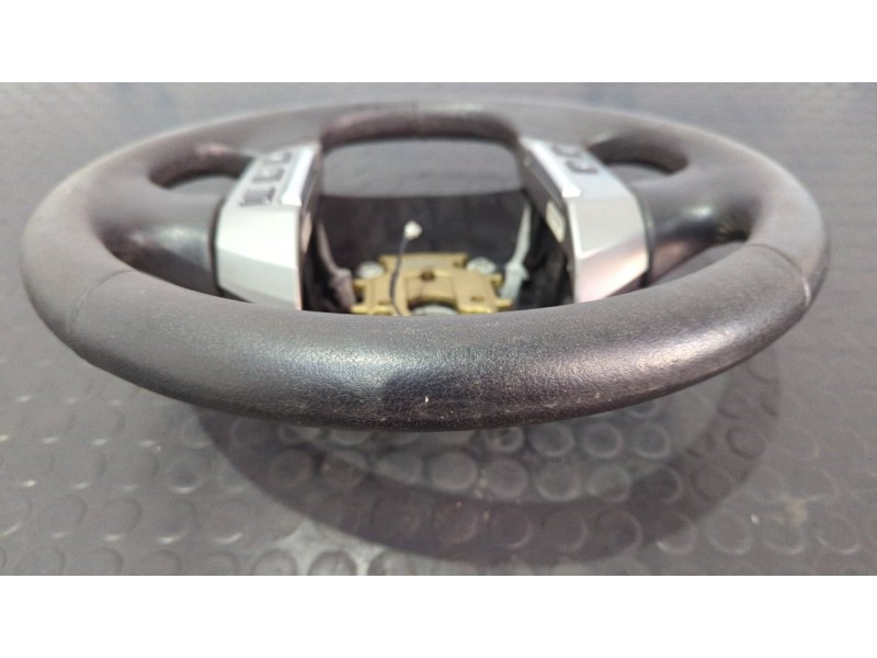 Recambio de volante para land rover range rover sport v8 td edition 60 yrs referencia OEM IAM QTB501390PVJ  
