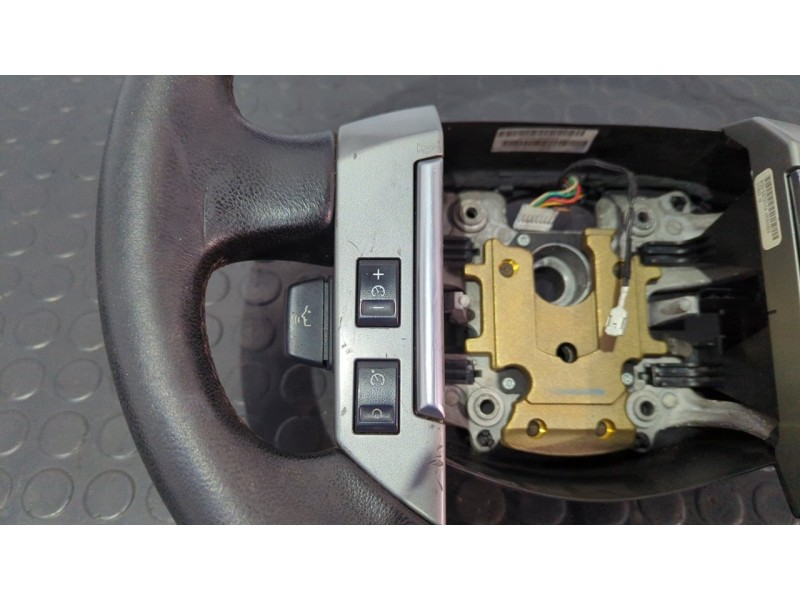 Recambio de volante para land rover range rover sport v8 td edition 60 yrs referencia OEM IAM QTB501390PVJ  