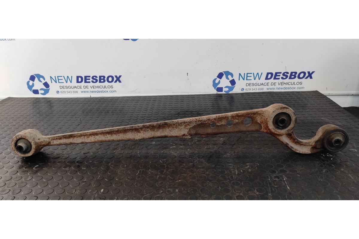 Recambio de brazo derecho inferior trasero para land rover discovery (lt) 2.5 turbodiesel referencia OEM IAM RBJ102460  