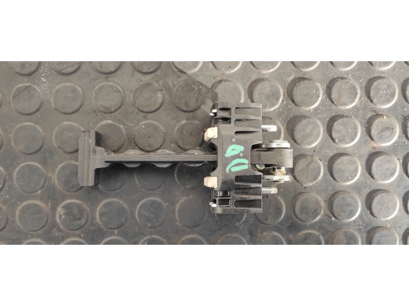 Recambio de retenedor puerta derecha para fiat bravo (198) 1.6 16v multijet easy (77kw) referencia OEM IAM   