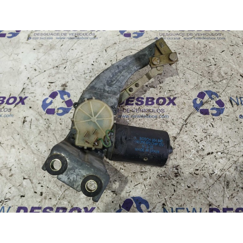 Recambio de motor limpia delantero para seat marbella 0.9 referencia OEM IAM 0390256073  