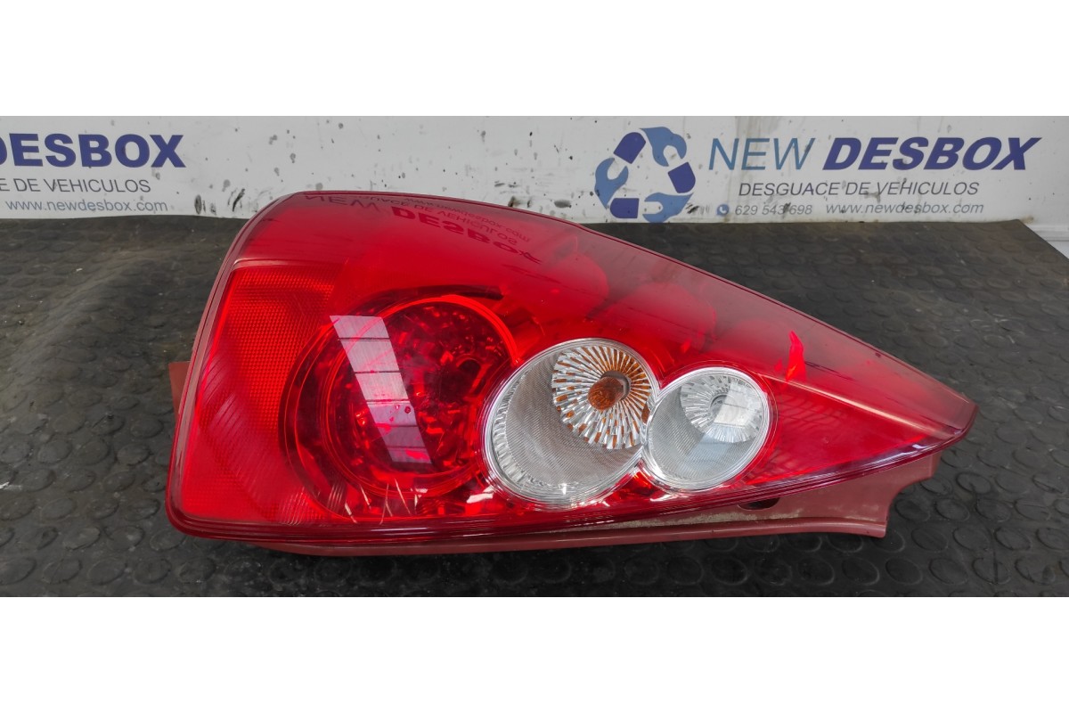 Recambio de piloto trasero izquierdo para mazda 5 berl. (cr) 2.0 crtd active+ (105kw) referencia OEM IAM C23551160  