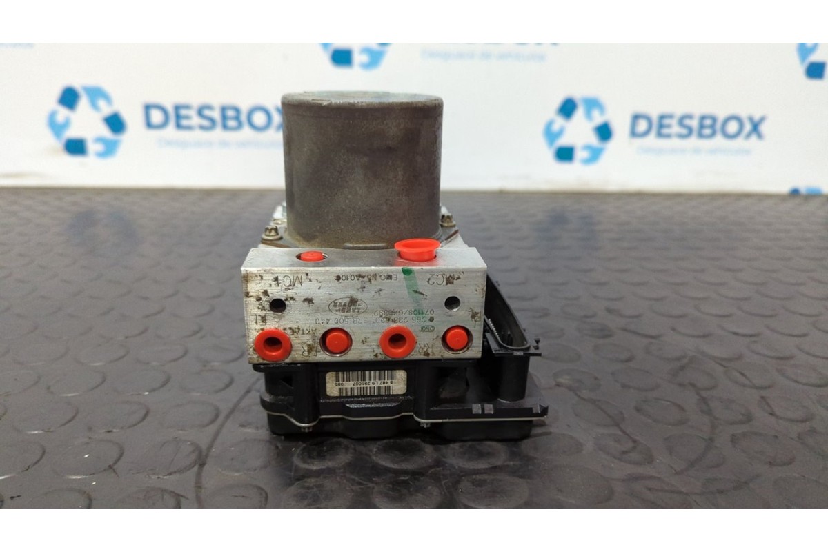 Recambio de abs para land rover range rover sport v8 td edition 60 yrs referencia OEM IAM SRB500440  