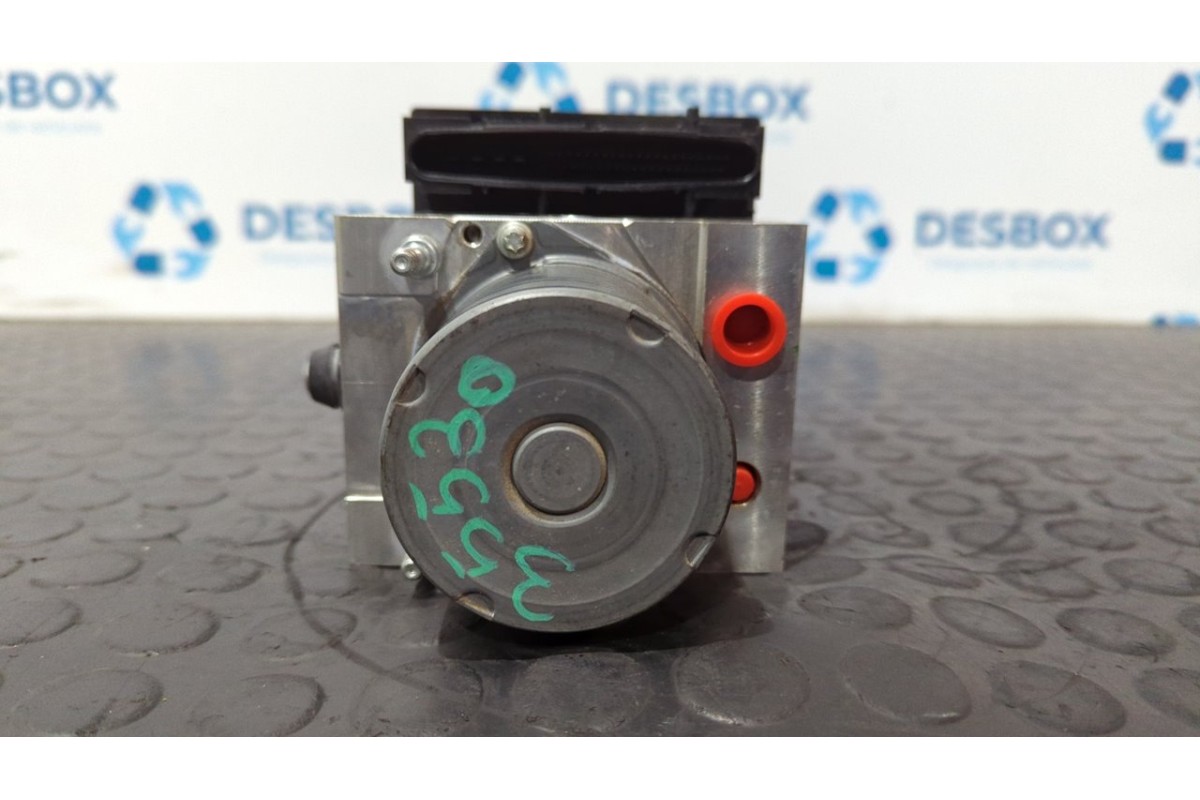 Recambio de abs para land rover range rover sport v8 td edition 60 yrs referencia OEM IAM SRB500440  