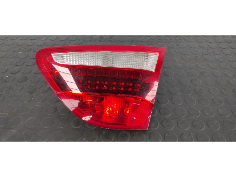 Recambio de piloto porton derecho para seat exeo st (3r5)(2009>) 2.0 tdi referencia OEM IAM 3R9945094A  