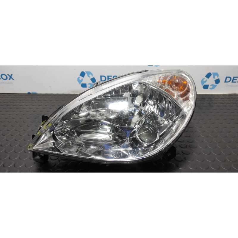 Recambio de faro izquierdo para citroen xsara berlina 2.0 hdi exclusive (80kw) referencia OEM IAM 085521114  