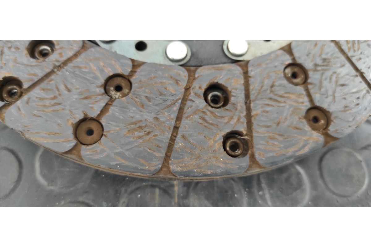 Recambio de kit embrague para mitsubishi montero (v20/v40) 2800 td american dream (3-ptas.) referencia OEM IAM 325016510  