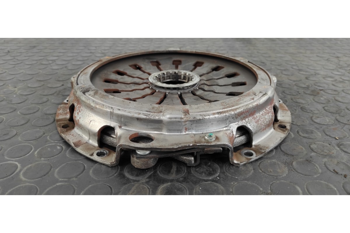 Recambio de kit embrague para mitsubishi montero (v20/v40) 2800 td american dream (3-ptas.) referencia OEM IAM 325016510  