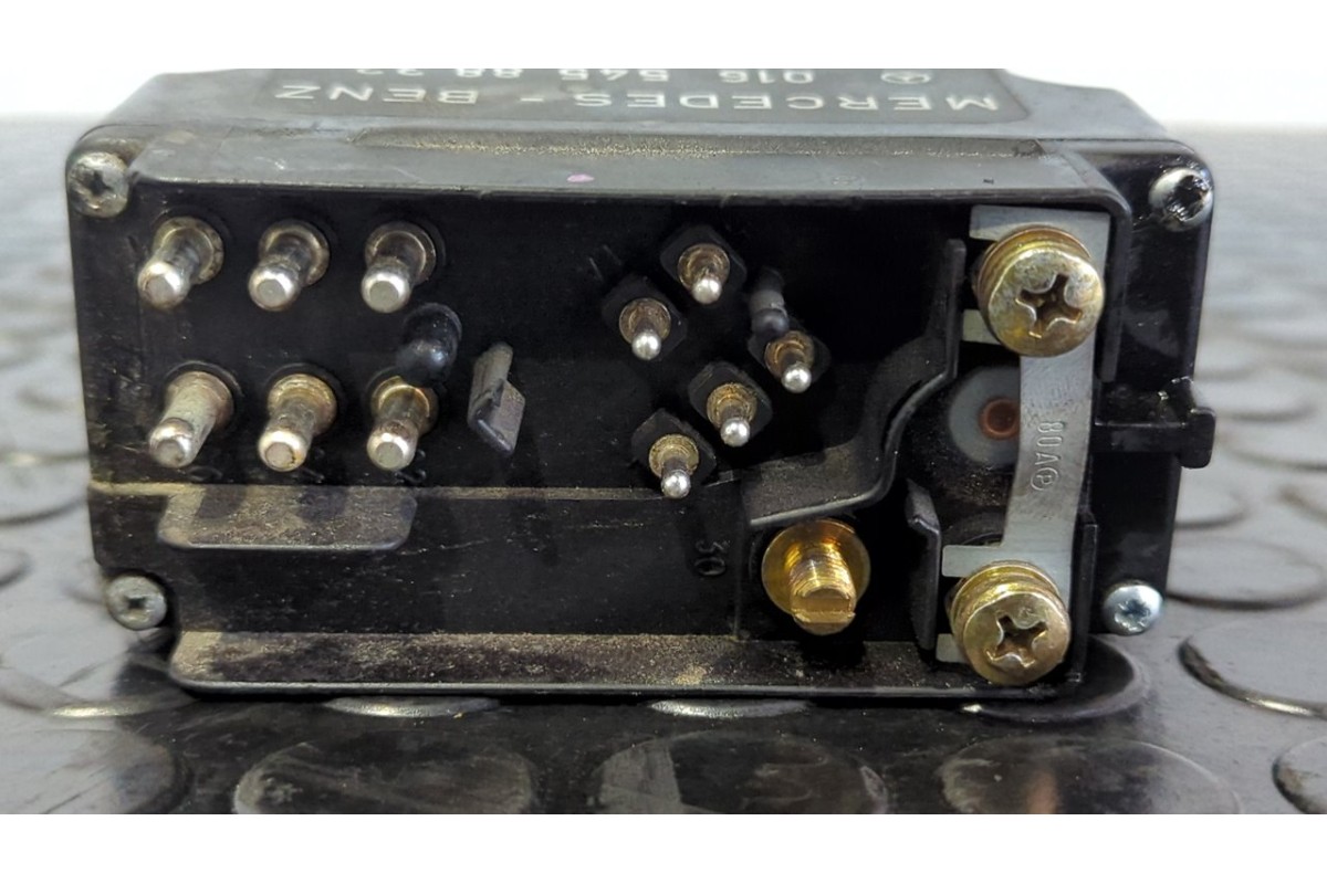 Recambio de caja precalentamiento para mercedes-benz clase e (w210) familiar 300 turbodiesel (210.225) referencia OEM IAM 016545
