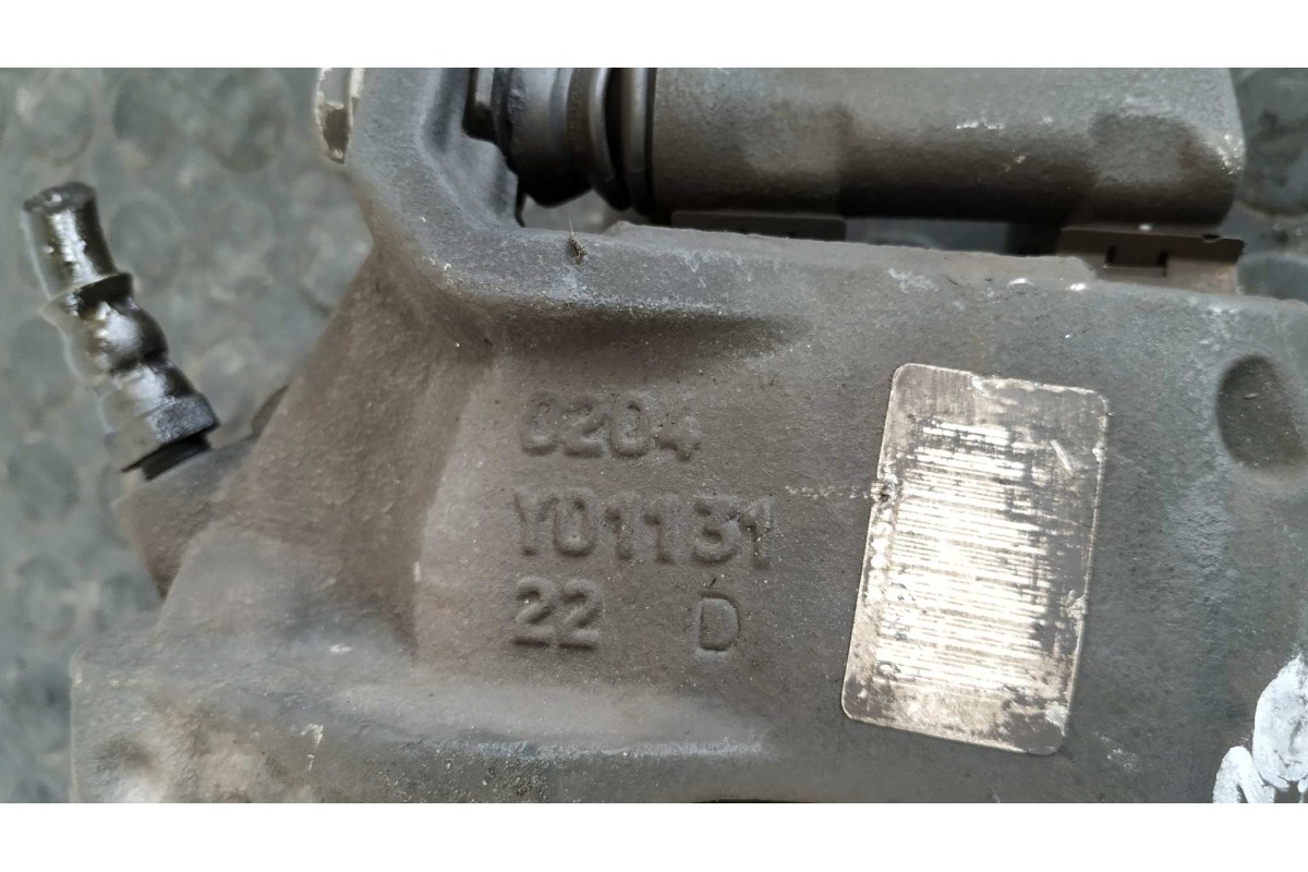 Recambio de pinza de freno delantera izquierda para citroen xsara picasso 1.8 16v referencia OEM IAM Y01131  