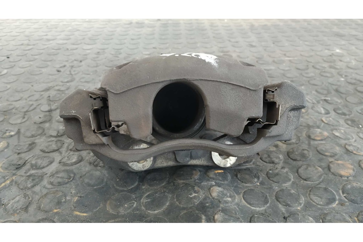 Recambio de pinza de freno delantera izquierda para citroen xsara picasso 1.8 16v referencia OEM IAM Y01131  
