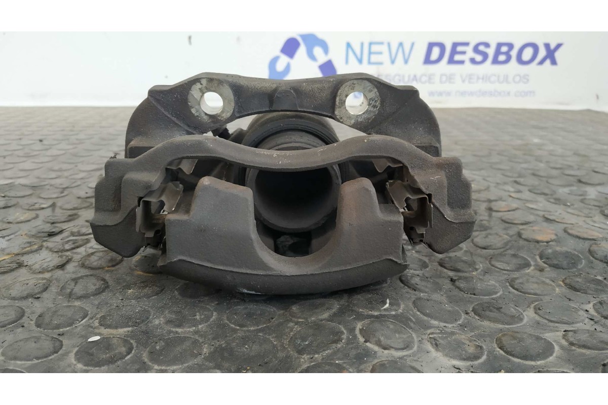 Recambio de pinza de freno delantera izquierda para citroen xsara picasso 1.8 16v referencia OEM IAM Y01131  