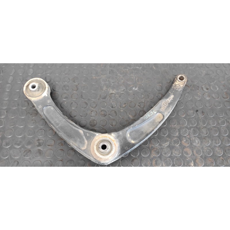 Recambio de brazo izquierdo inferior delantero para citroen c4 berlina exclusive referencia OEM IAM 975GB  