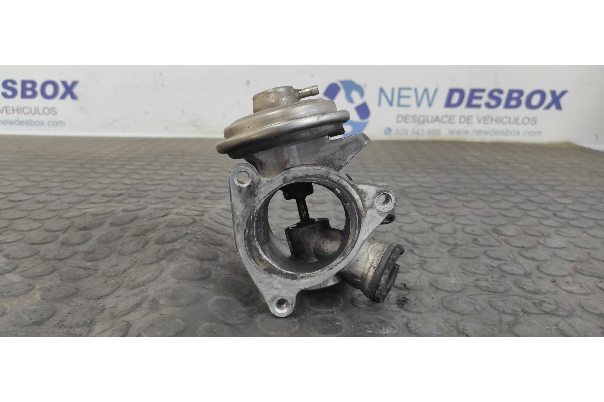 Recambio de valvula egr para mercedes-benz clase m (w163) 2.7 cdi 20v cat referencia OEM IAM A6110900754  