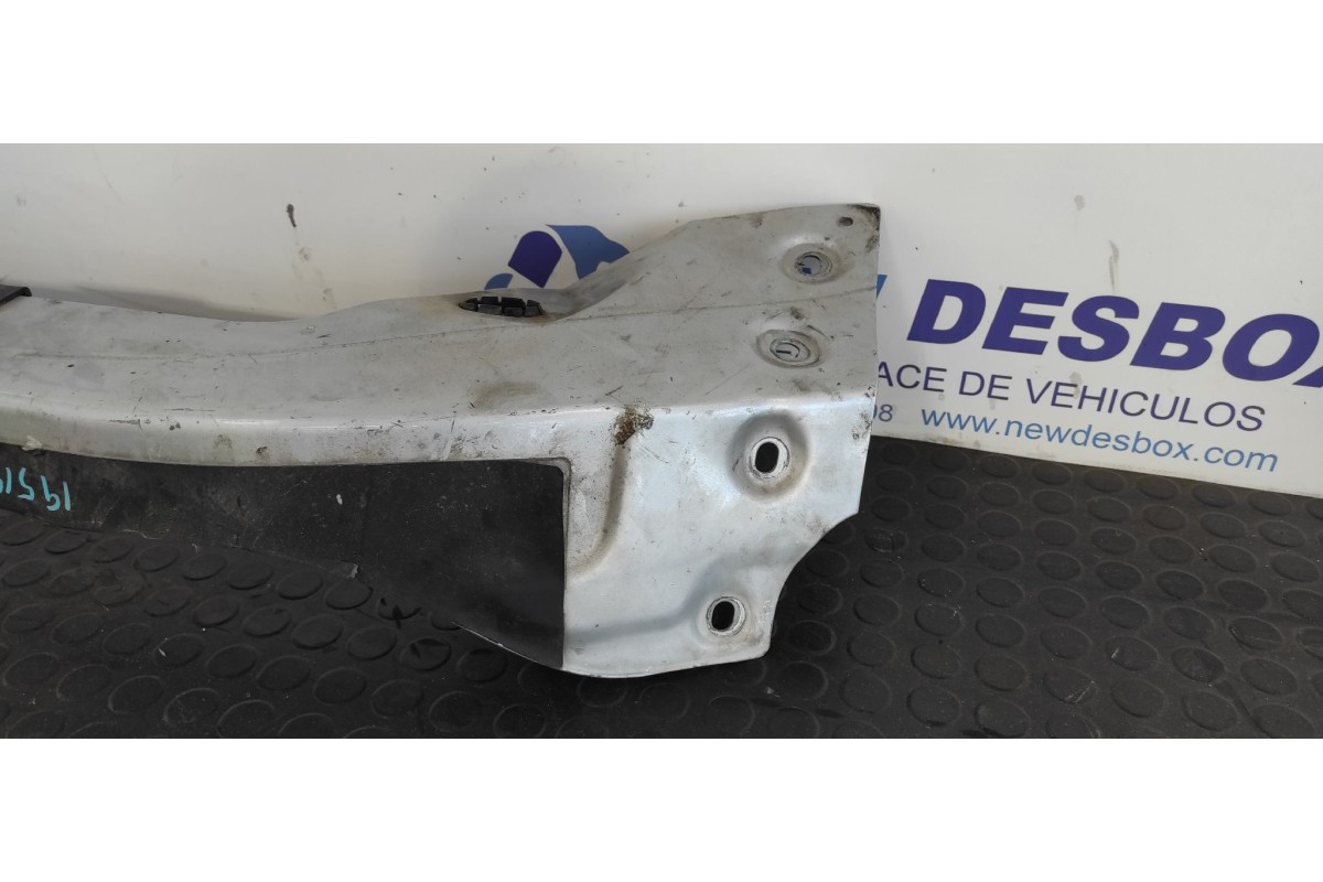 Recambio de panel frontal para mercedes-benz clase m (w163) 2.7 cdi 20v cat referencia OEM IAM 260546  