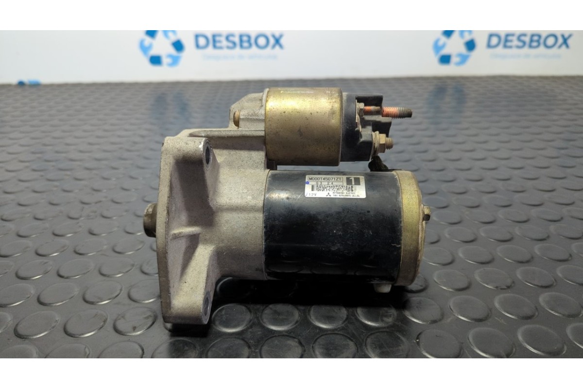 Recambio de motor arranque para ford focus berlina (cak) 1.6 16v cat referencia OEM IAM M000T45071ZT  