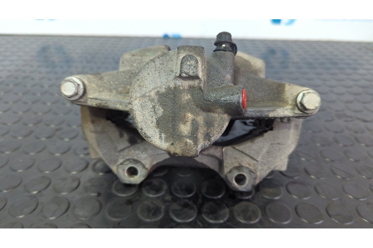 Recambio de pinza de freno delantera derecha para fiat stilo (192) 1.9 jtd 16v cat referencia OEM IAM 0204Y01247  
