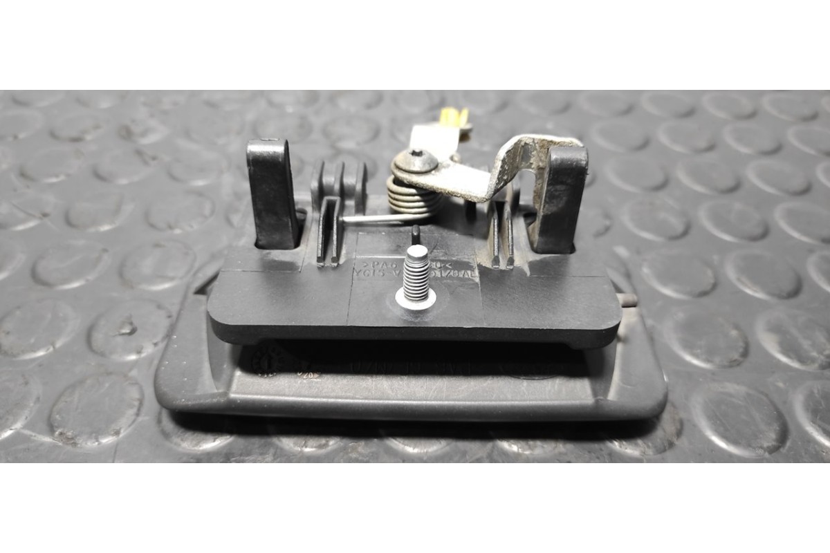 Recambio de maneta delantera izquierda para ford transit caja cerrada ´06 ft 260 k trend lkw referencia OEM IAM YC15V22401  