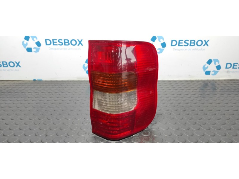 Recambio de piloto trasero derecho para opel combo (corsa b) 1.7 diesel referencia OEM IAM   