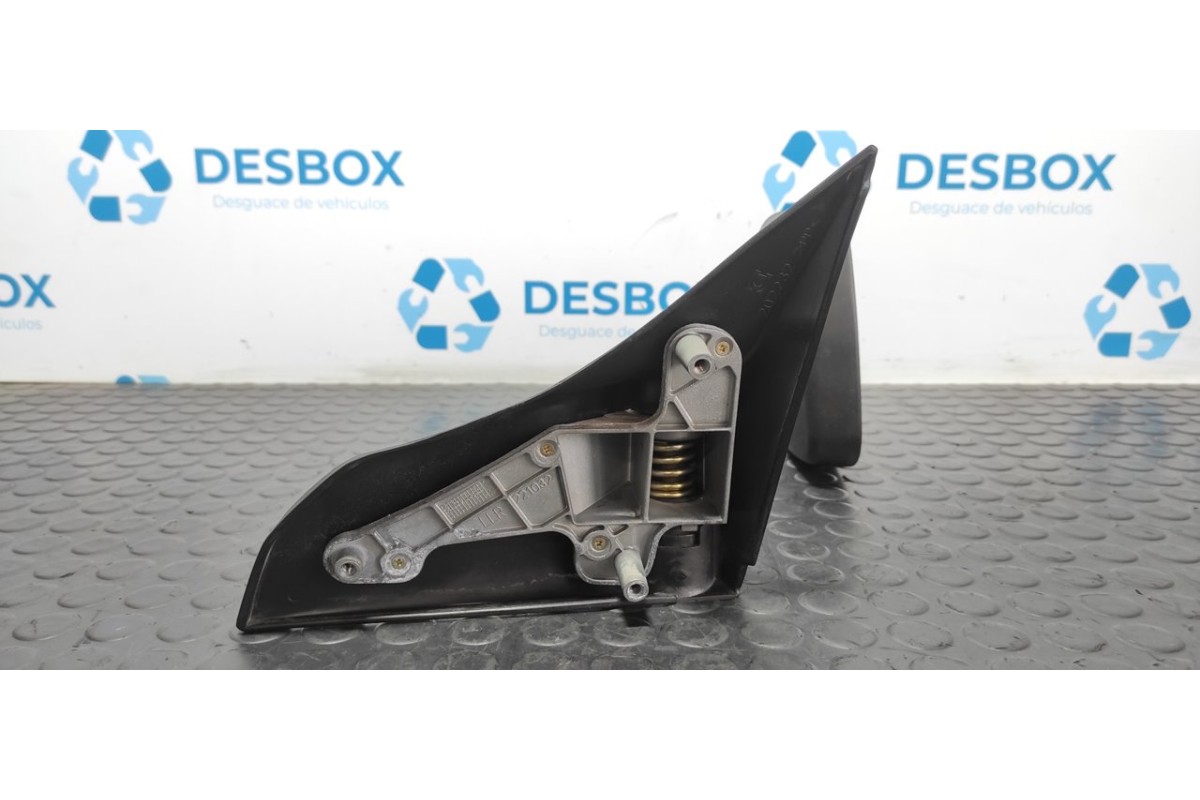 Recambio de retrovisor derecho para opel combo (corsa b) 1.7 diesel referencia OEM IAM 202232  