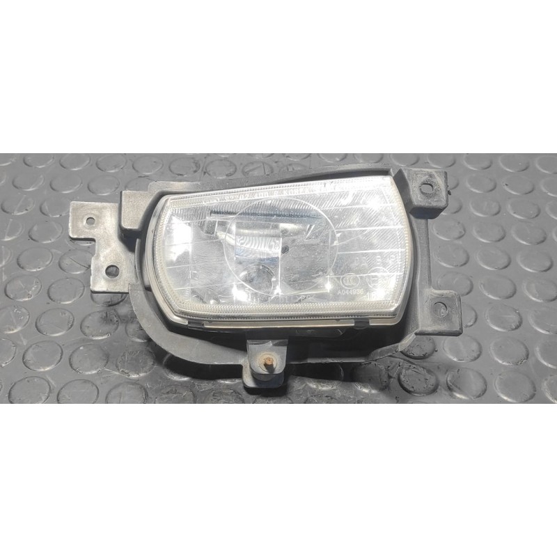 Recambio de faro antiniebla derecho para kia carnival ii 2.9 crdi lx referencia OEM IAM 922024D0  