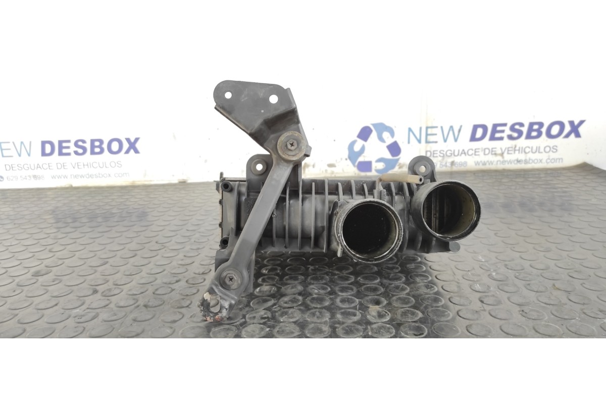 Recambio de intercooler para toyota corolla verso (r1) 2.0 d-4d luna referencia OEM IAM 873067D  
