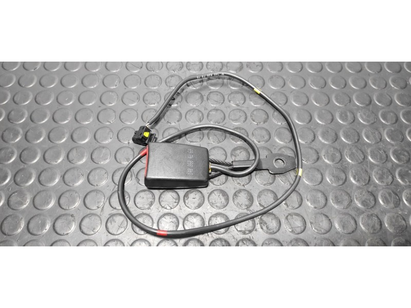 Recambio de enganche cinturon delantero izquierdo para mercedes-benz clase s (w140) berlina 5.0 v8 32v cat referencia OEM IAM 14
