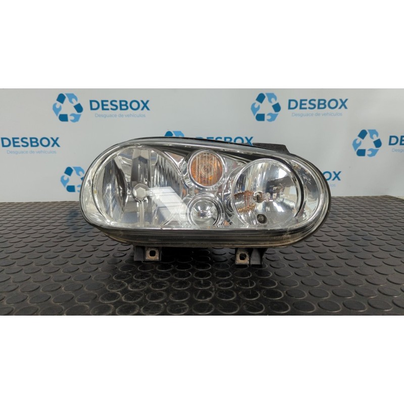 Recambio de faro derecho para volkswagen golf iv berlina (1j1) 25 aniversario referencia OEM IAM   