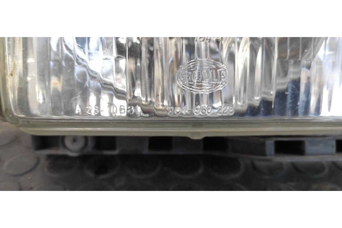 Recambio de faro derecho para mercedes-benz mb 100 d caja cerrada / combi 2.4 diesel referencia OEM IAM 201960228  