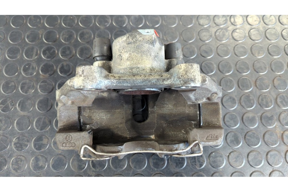 Recambio de pinza de freno delantera izquierda para audi a6 berlina (4b2) 2.5 tdi referencia OEM IAM ATE88657  