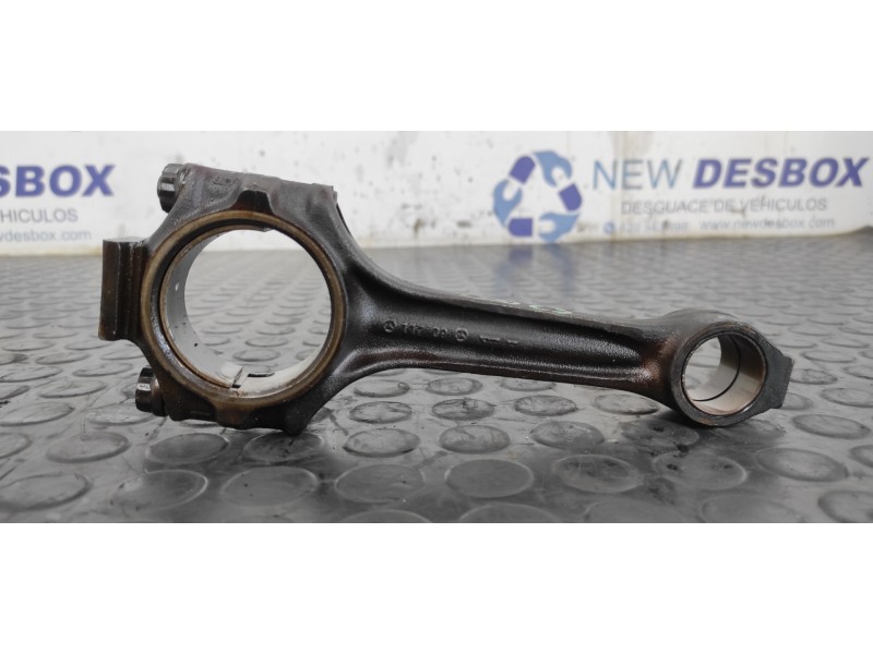Recambio de biela para mercedes-benz clase s (w126) berlina+coupe sec 500 referencia OEM IAM 1170011  