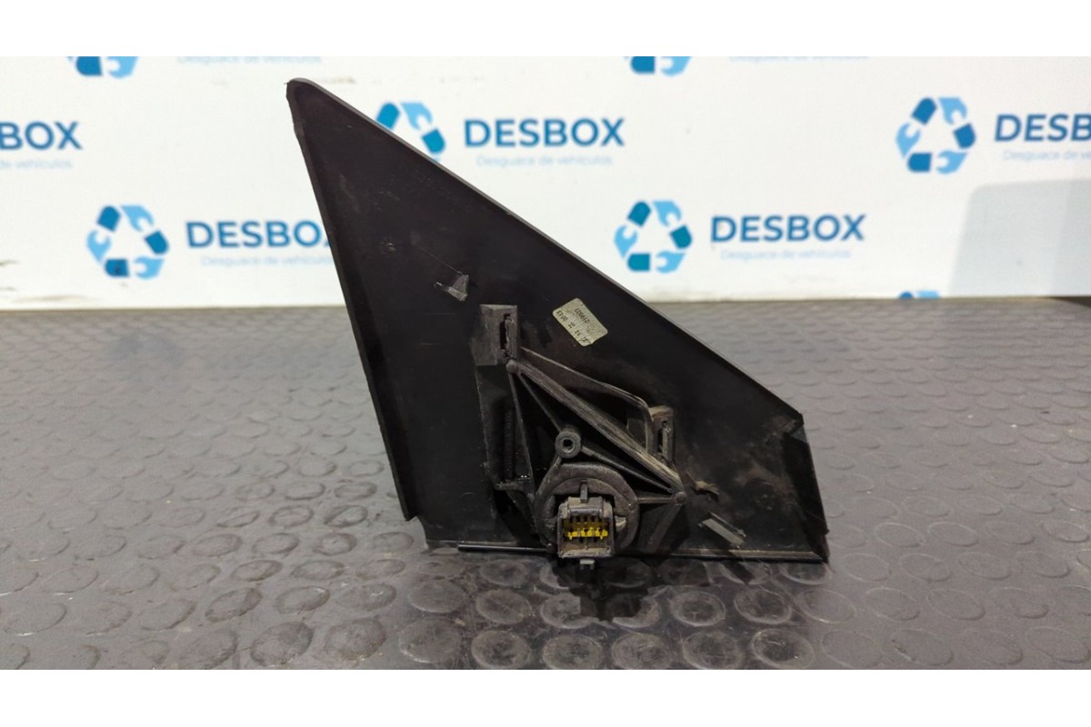 Recambio de retrovisor izquierdo para renault megane ii classic berlina confort authentique referencia OEM IAM 110511071108  