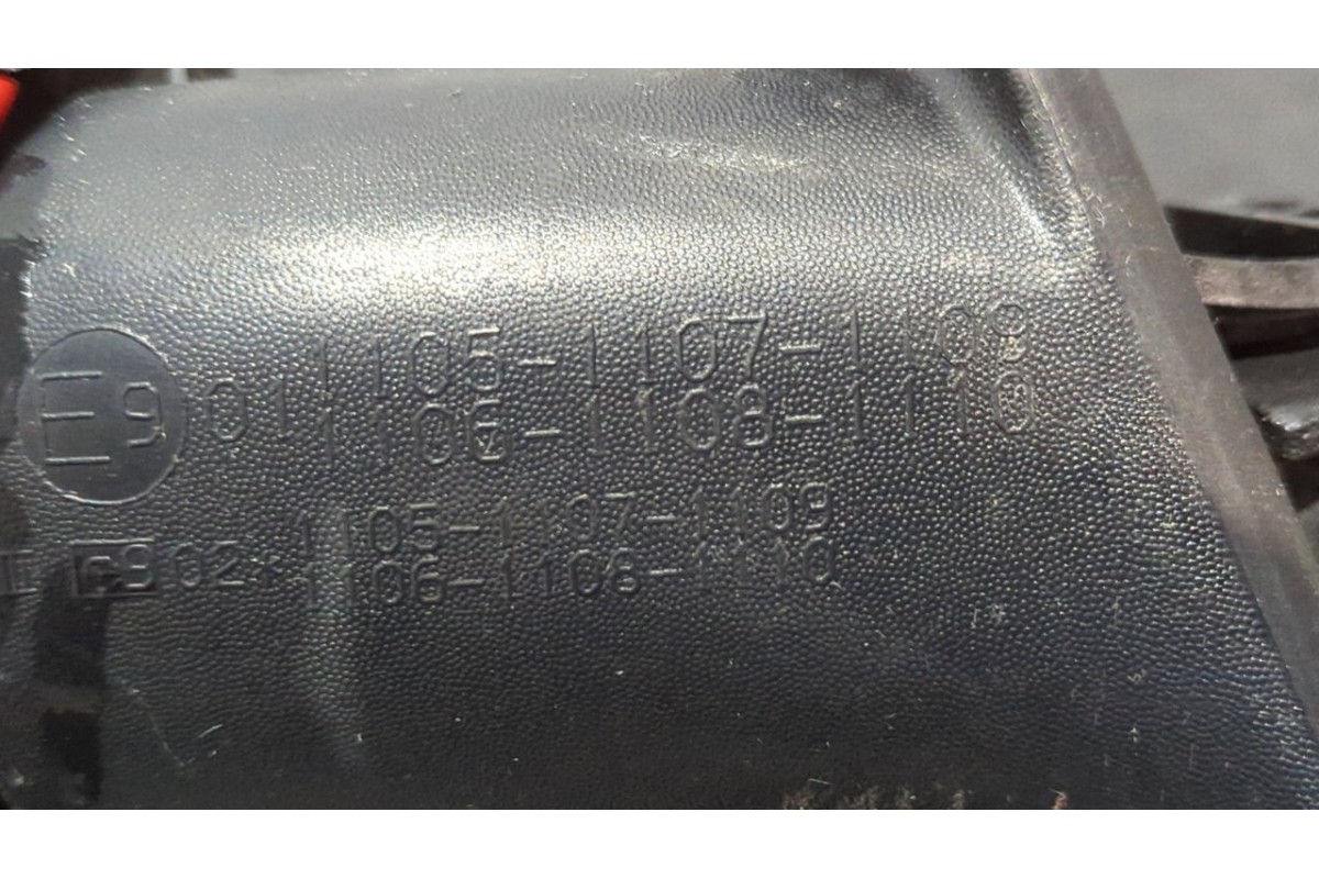 Recambio de retrovisor izquierdo para renault megane ii classic berlina confort authentique referencia OEM IAM 110511071108  