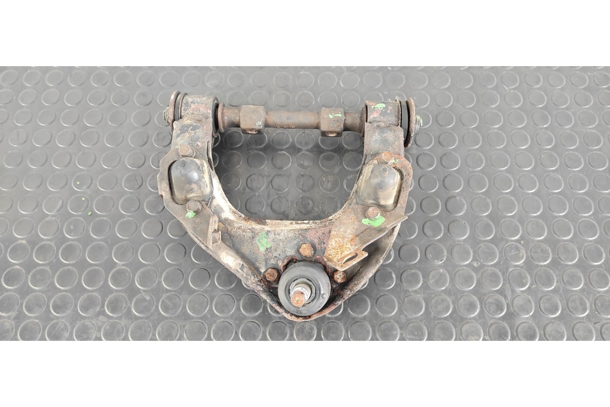 Recambio de brazo derecho superior delantero para mitsubishi montero (v20/v40) 2800 td american dream (3-ptas.) referencia OEM I