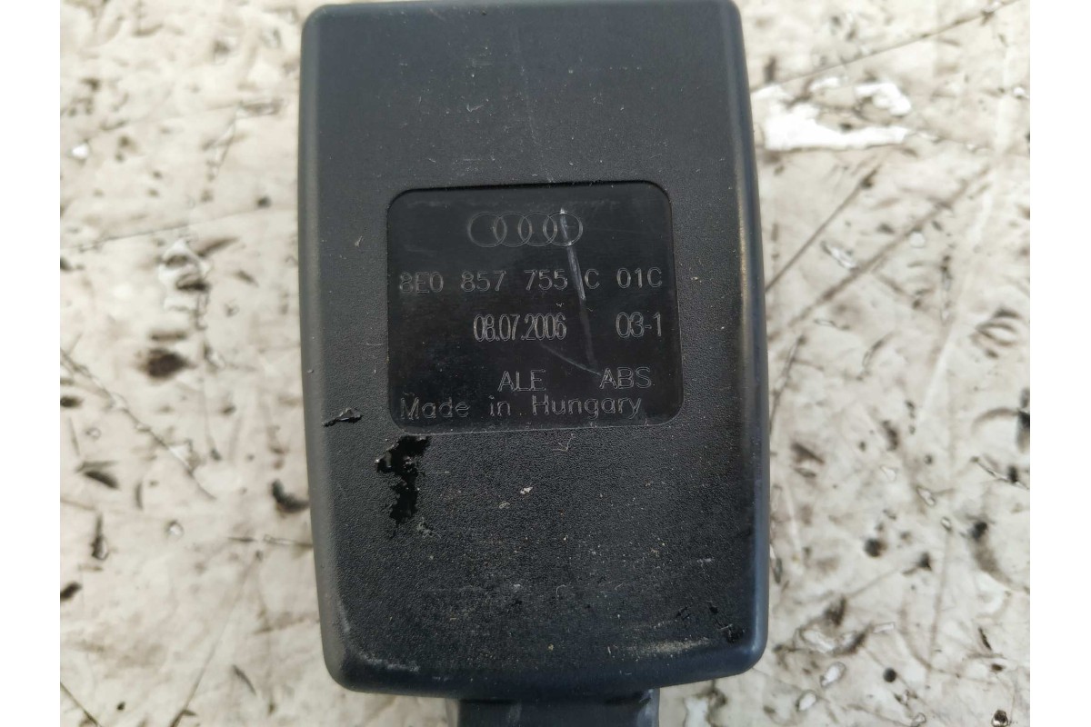 Recambio de pretensor airbag derecho para audi a4 berlina (8e) 2.0 tdi 16v (103kw) referencia OEM IAM   