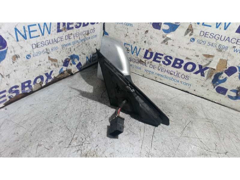 Recambio de retrovisor izquierdo para audi a4 berlina (8e) 2.5 v6 24v tdi referencia OEM IAM 8D0857548  