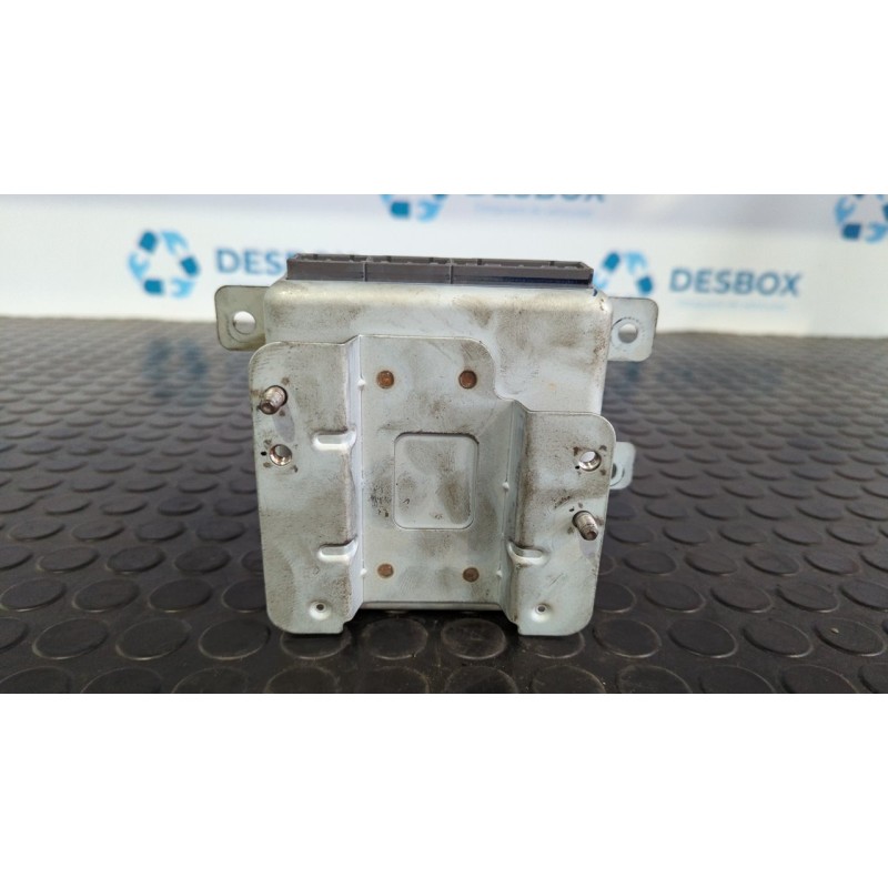 Recambio de modulo electronico para ssangyong rodius xdi deluxe 4wd referencia OEM IAM 8716121100  