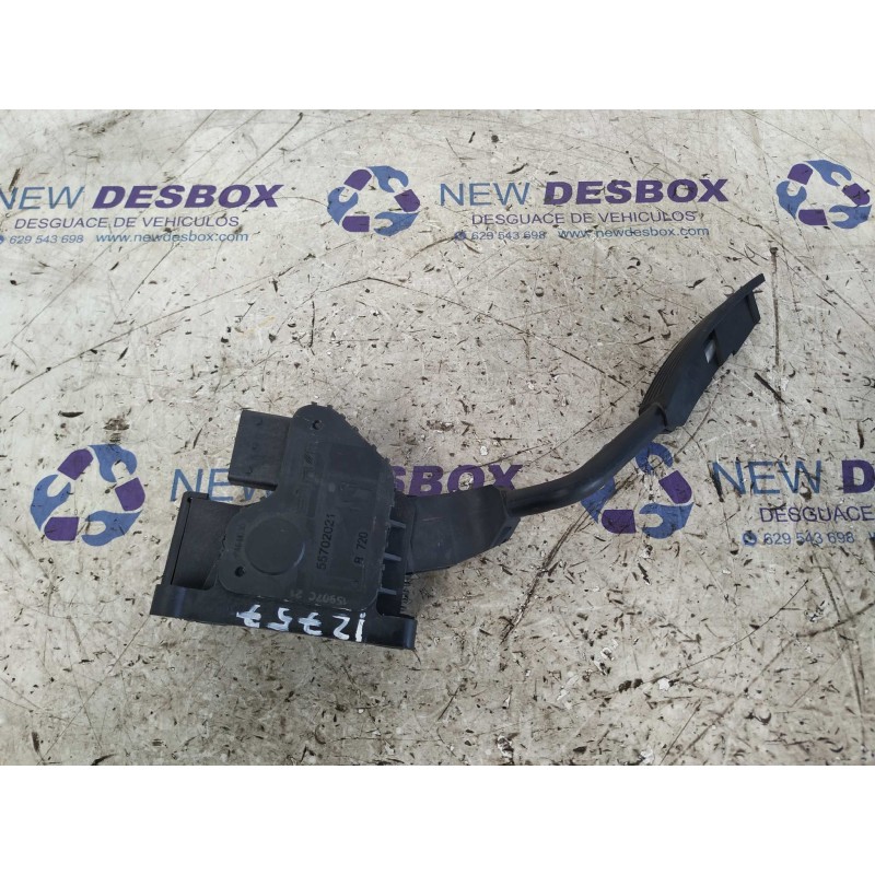 Recambio de pedal acelerador para opel corsa d referencia OEM IAM 55702021  