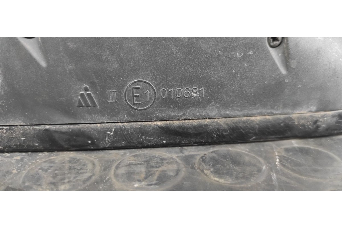 Recambio de retrovisor izquierdo para audi a4 berlina (8e) 2.0 tdi 16v (103kw) referencia OEM IAM 010681  