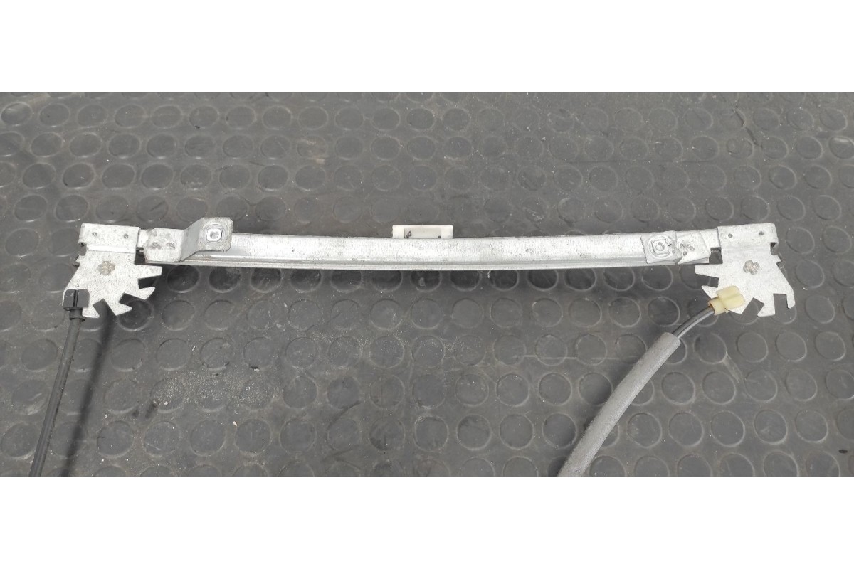 Recambio de elevalunas delantero izquierdo para renault megane i coach/coupe (da0) 1.6e alize referencia OEM IAM 0240006  