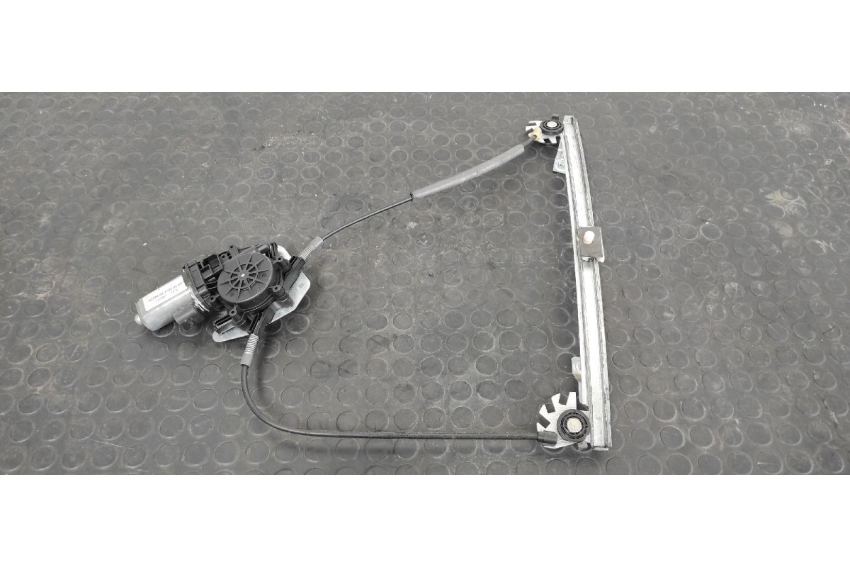 Recambio de elevalunas delantero izquierdo para renault megane i coach/coupe (da0) 1.6e alize referencia OEM IAM 0240006  