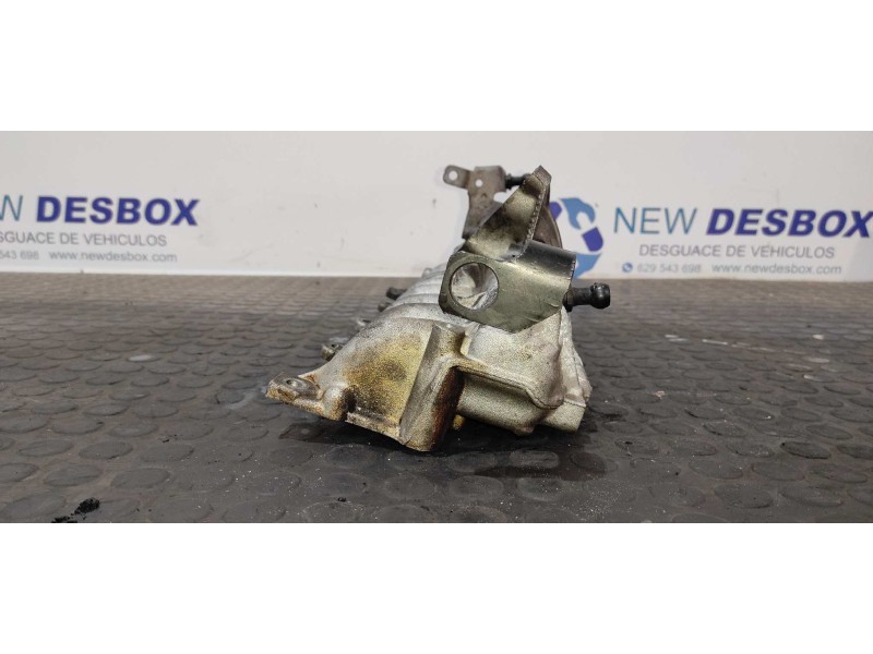 Recambio de colector admision para audi a4 berlina (8e) 2.0 tdi 16v (103kw) referencia OEM IAM 03G129713H  