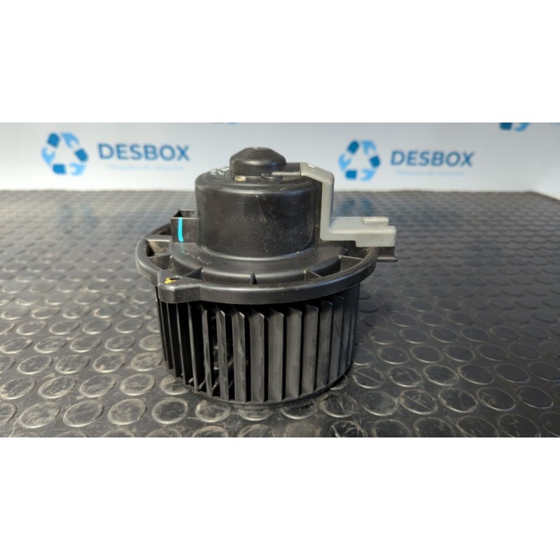 Recambio de motor calefaccion para ssangyong rodius xdi deluxe 4wd referencia OEM IAM 03361  