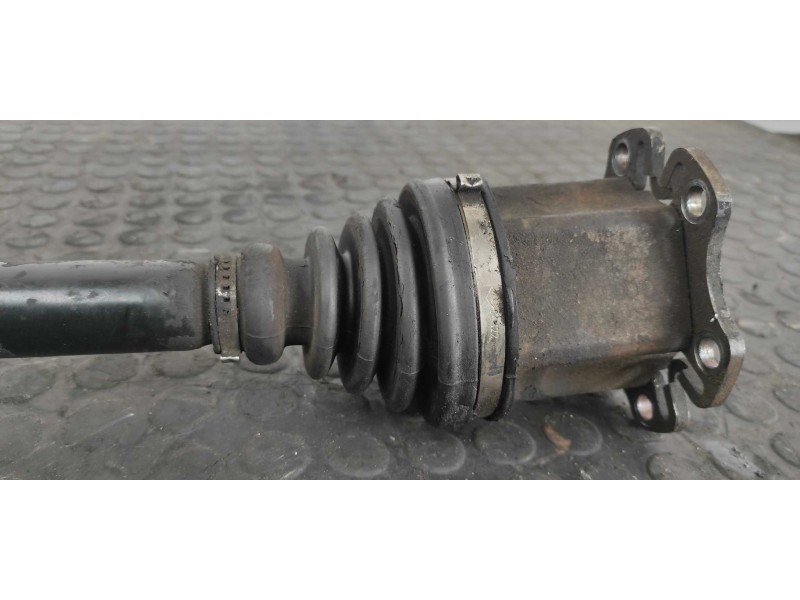 Recambio de transmision delantera izquierda para audi a4 berlina (8e) 2.0 tdi 16v (103kw) referencia OEM IAM 8E0407271BK  