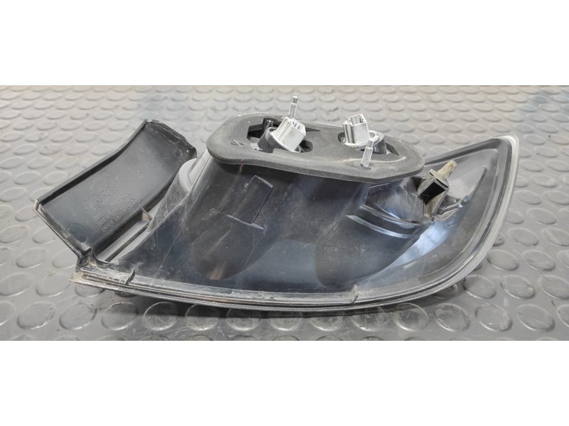 Recambio de piloto trasero izquierdo para mazda 3 berlina (bk) 1.6 cd diesel cat referencia OEM IAM P2688  