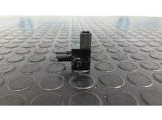 Recambio de interruptor para ssangyong rodius xdi deluxe 4wd referencia OEM IAM DF28H   2