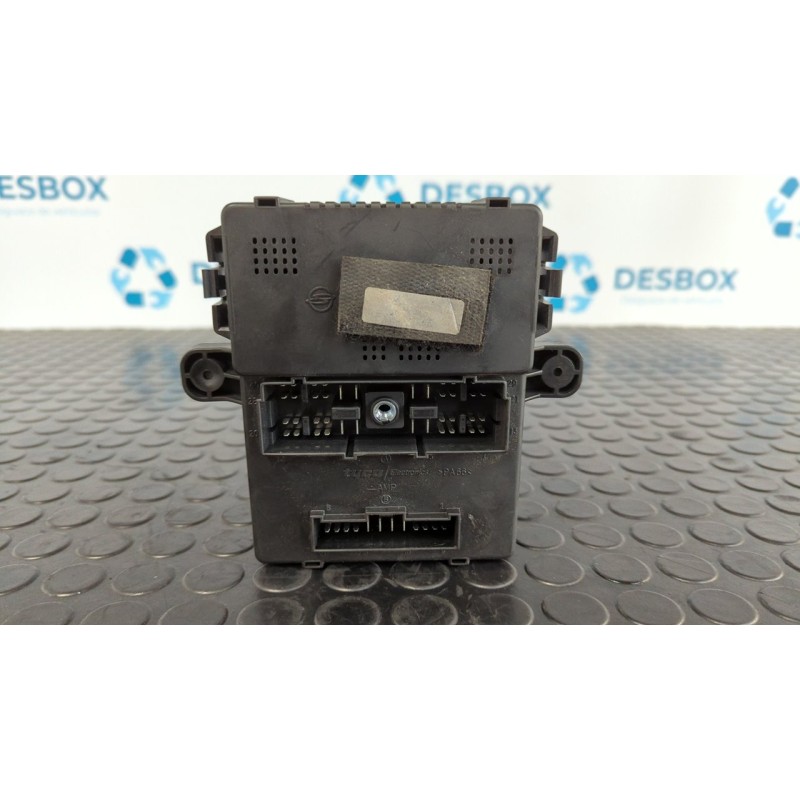 Recambio de modulo electronico para ssangyong rodius xdi deluxe 4wd referencia OEM IAM 8232021040  