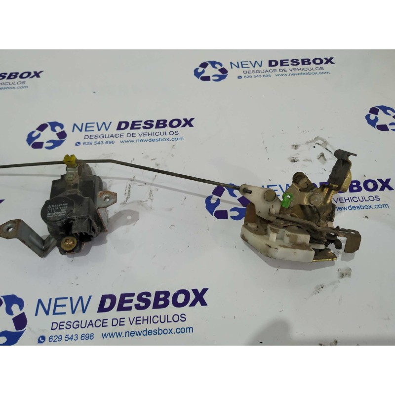 Recambio de cerradura puerta trasera derecha para mitsubishi montero (v20/v40) 2.5 turbodiesel referencia OEM IAM 1528005960  