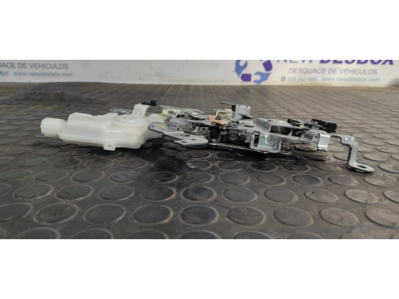 Recambio de cerradura puerta trasera izquierda para mazda 5 berl. (cr) 1.8 active referencia OEM IAM K20DR  