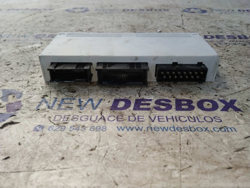 Recambio de modulo electronico para bmw serie 3 berlina (e46) 2.0 16v diesel cat referencia OEM IAM 61358385538  
